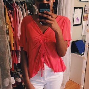 ✨Pulled Front Top✨